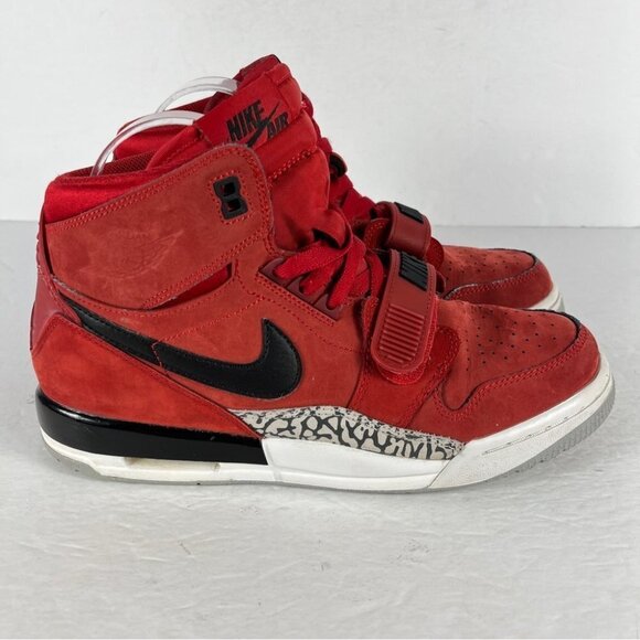 Nike Air Jordan Legacy 312 Toro Varsity Red AT4040 601 Size 7Y - Picture 1 of 8